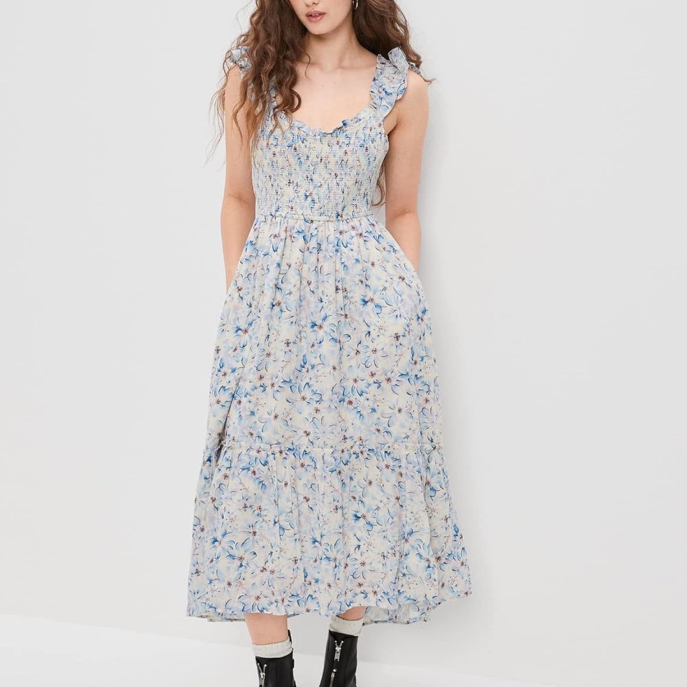 BNWT American Eagle Midi Dress
